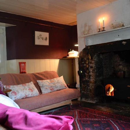 New Inn Brilley Whitney ภายนอก รูปภาพ