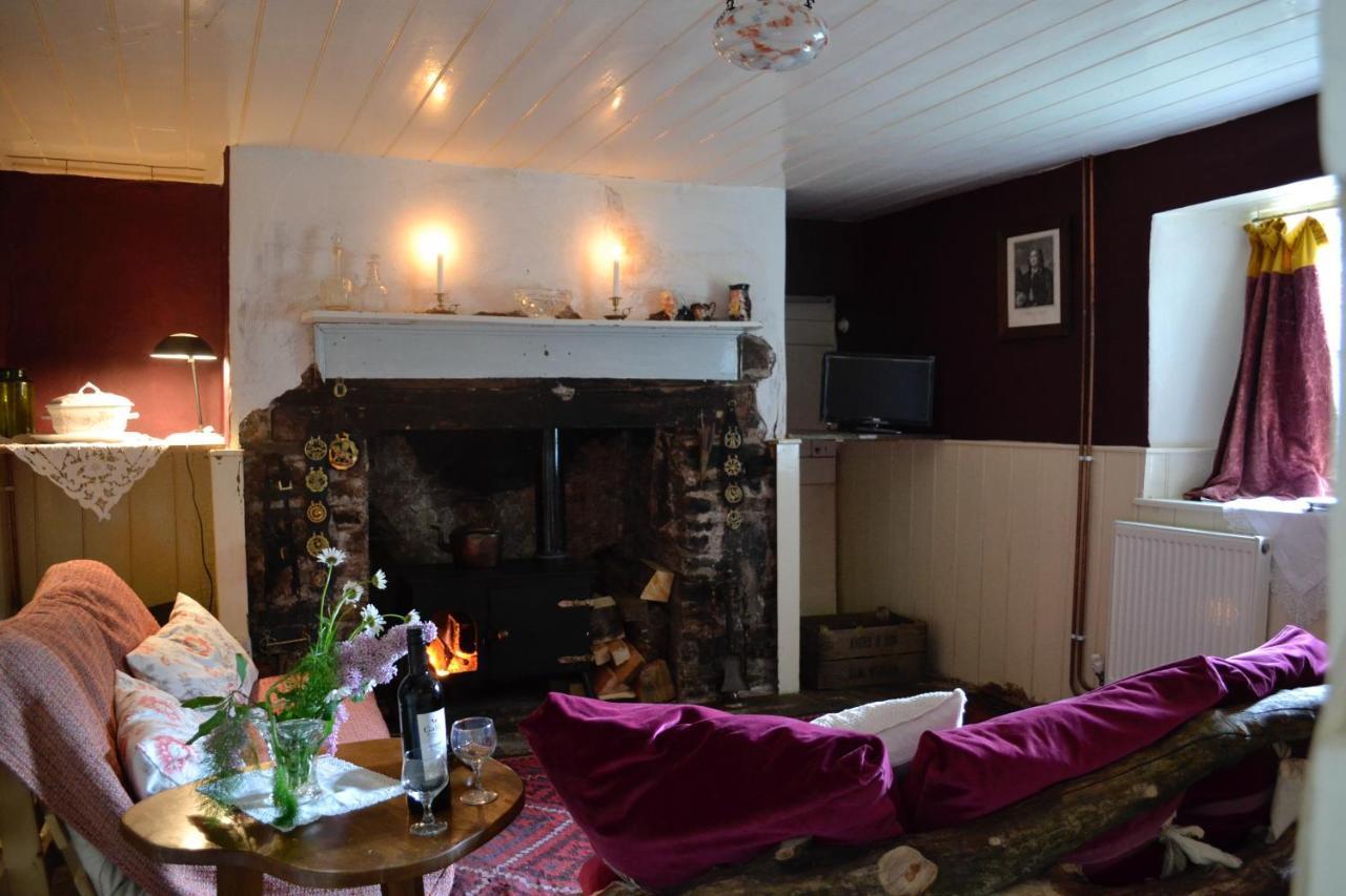 New Inn Brilley Whitney ภายนอก รูปภาพ