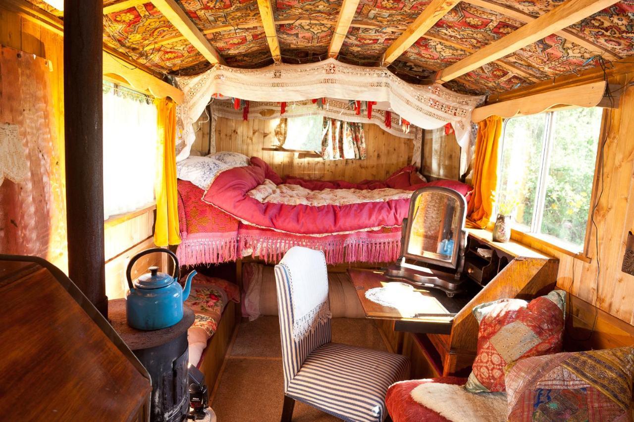 New Inn Brilley Whitney ภายนอก รูปภาพ